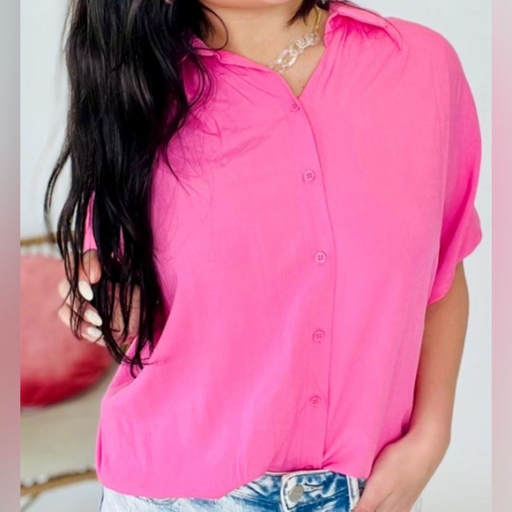 Pink Hi-Lo Shirt Size Medium Brand Easel